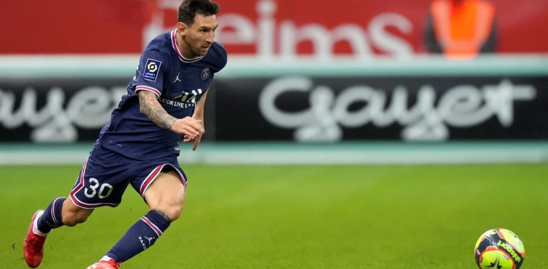 Viaje al corazón de un día histórico para el fútbol mundial: el debut de Lionel Messi en PSG, desde adentro