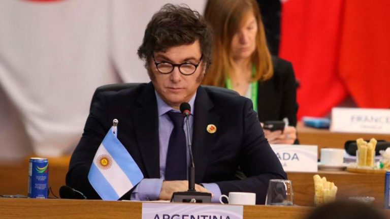 Javier Milei firmó, con críticas y reparos, el documento final del G20