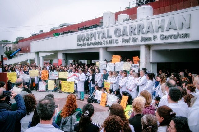 Hospital Garrahan: el Gobierno anunció un aumento para los residentes, pero aún no hay acuerdo